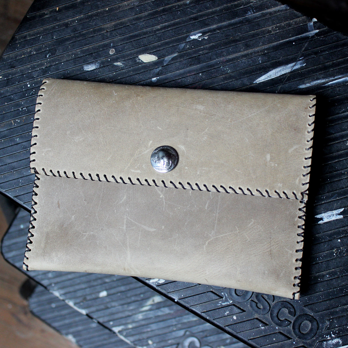 The Buffalo Nickel Snap Clutch (Sea Salt)