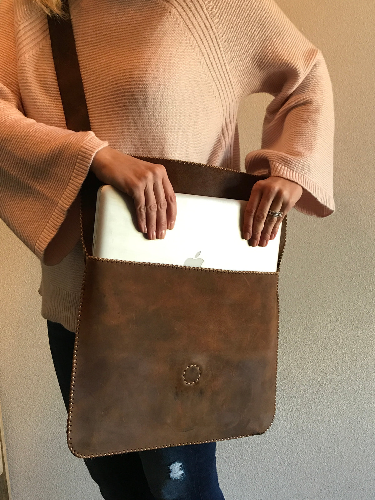 13” MacBook Pro Satchel